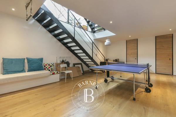Colombes, Maison 4 Chambres -  330 m² à vendre