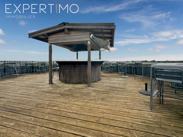 Trévoux (01600) BIEN ATYPIQUE – ANCIEN CHÂTEAU D’EAU ENTIÈREMENT RÉHABILITÉ – VUE PANORAMIQUE À 360° – TREVOUX