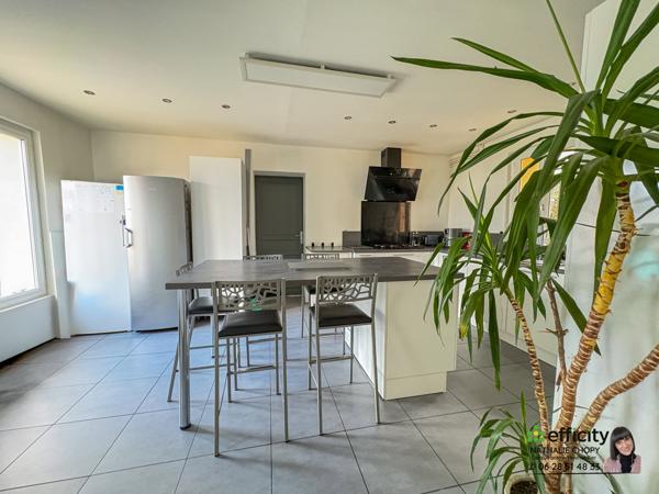 Maison 6 pièces - 154 m² Exclusivité efficity