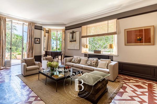 Cannes, Villa 8 Chambres -  450 m² à vendre