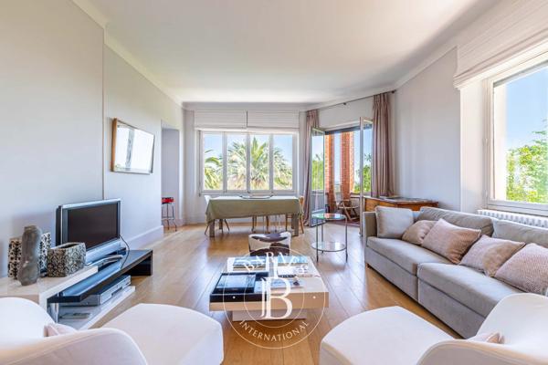 Cannes, Villa 8 Chambres -  450 m² à vendre