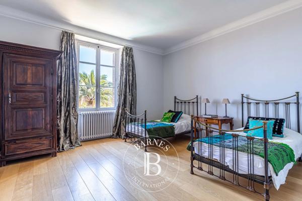Cannes, Villa 8 Chambres -  450 m² à vendre