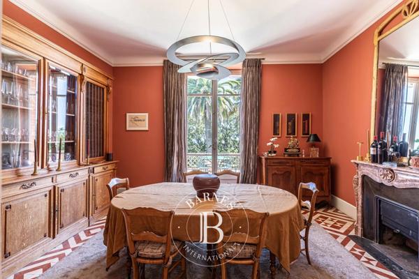 Cannes, Villa 8 Chambres -  450 m² à vendre