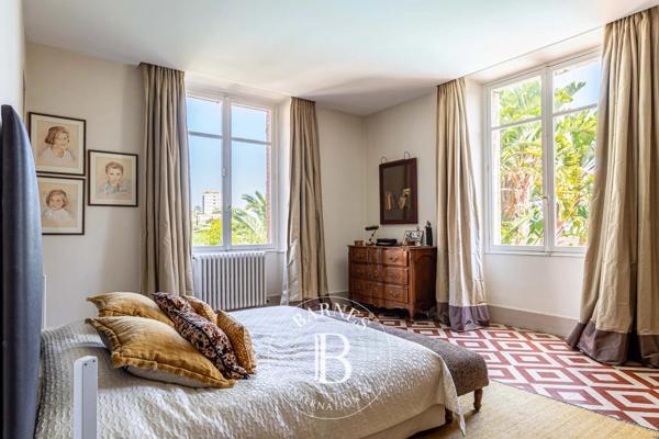 Cannes, Villa 8 Chambres -  450 m² à vendre