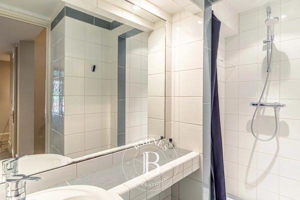 Cannes, Villa 8 Chambres -  450 m² à vendre