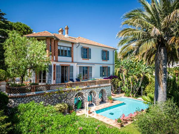 Cannes, Villa 8 Chambres -  450 m² à vendre