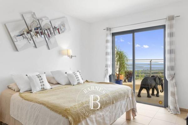 Porto-Vecchio, Villa 6 Chambres -  307 m² à vendre
