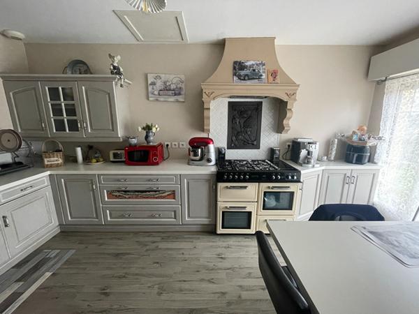 Maison de plain pied entre gournay et forges les eaux