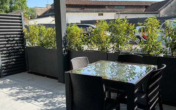 Maison à louer    1 pièce •  Aix-les-Bains