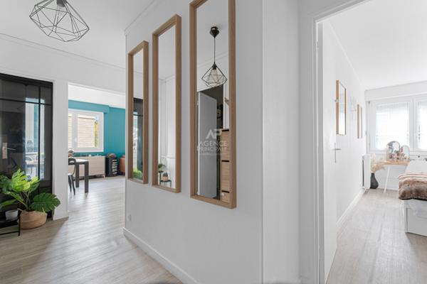 Appartement Saint Germain En Laye 3 pièce(s) 71.99 m2 €299 000 ** - Référence 17654