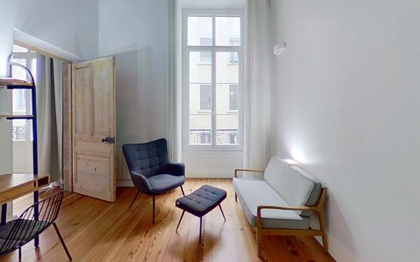 Appartement à vendre    4 pièces • 59,13 m2 Lyon 1