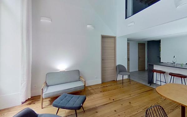 Appartement à vendre    4 pièces • 59,13 m2 Lyon 1