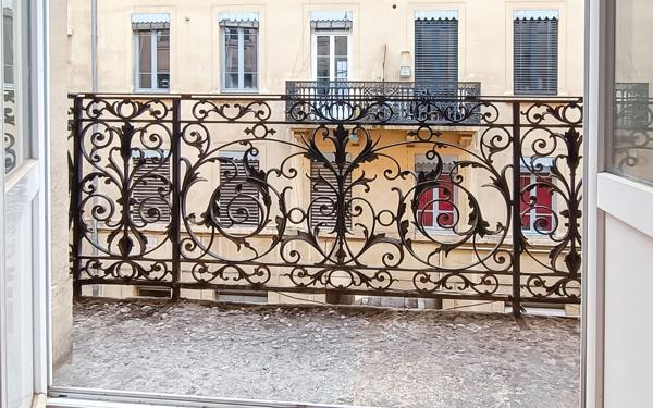 Appartement à vendre    4 pièces • 59,13 m2 Lyon 1