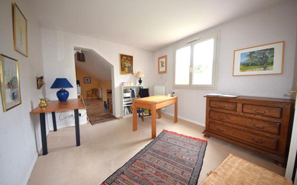 Maison à vendre    8 pièces •  Étiolles