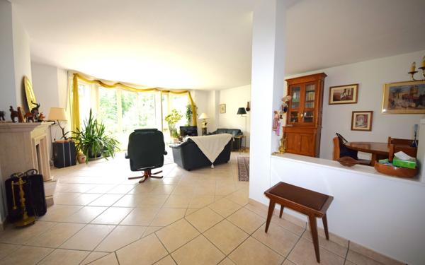 Maison à vendre    8 pièces •  Étiolles