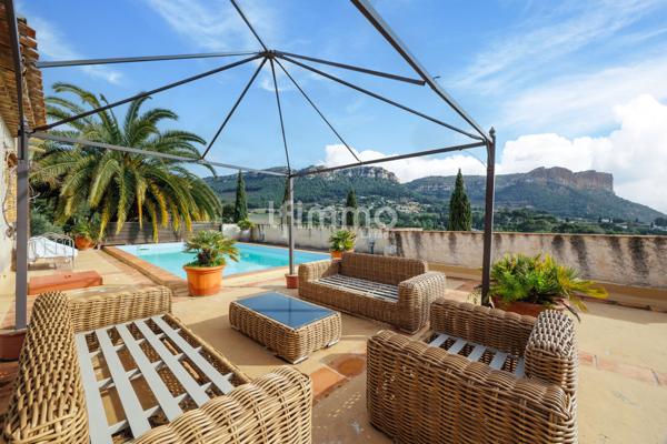 Cassis - Maison de caractère- 10P - 260M2 - Vue Cap Canaille et Mer