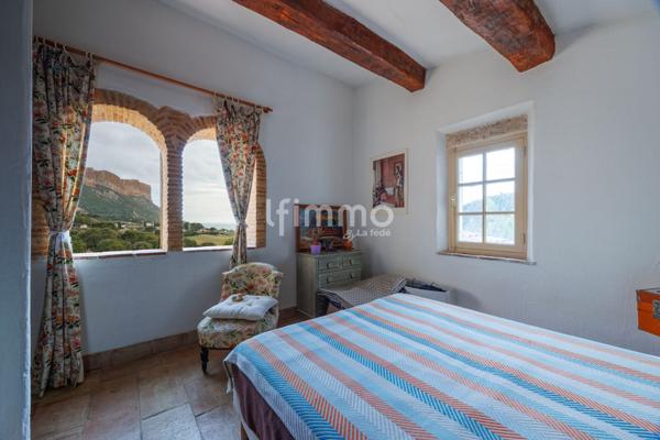 Cassis - Maison de caractère- 10P - 260M2 - Vue Cap Canaille et Mer