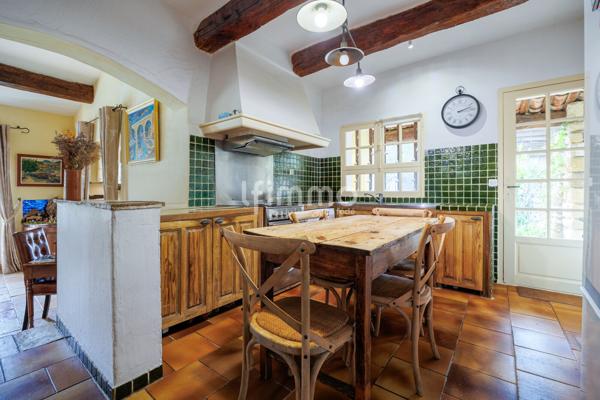 Cassis - Maison de caractère- 10P - 260M2 - Vue Cap Canaille et Mer