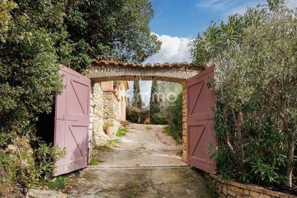 Cassis - Maison de caractère- 10P - 260M2 - Vue Cap Canaille et Mer