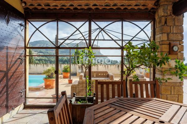 Cassis - Maison de caractère- 10P - 260M2 - Vue Cap Canaille et Mer