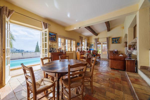 Cassis - Maison de caractère- 10P - 260M2 - Vue Cap Canaille et Mer