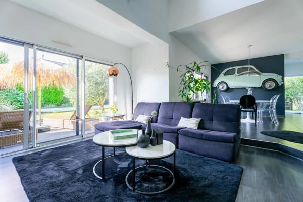 Maison contemporaine de prestige à vendre LARMOR BADEN (56)