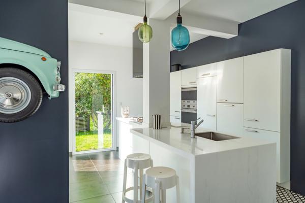 Maison contemporaine de prestige à vendre LARMOR BADEN (56)