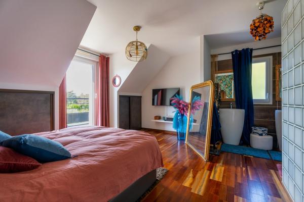 Maison contemporaine de prestige à vendre LARMOR BADEN (56)