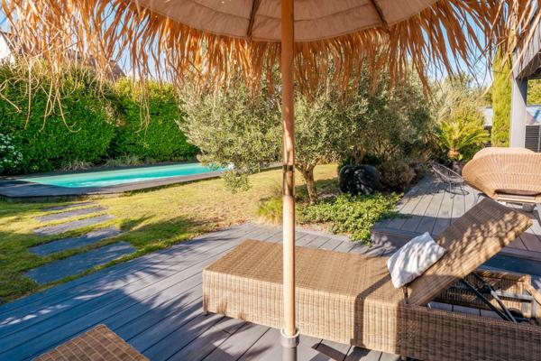 Maison contemporaine de prestige à vendre LARMOR BADEN (56)