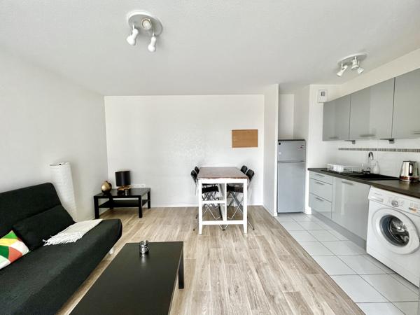 Strasbourg (67200) Bel appartement 2 pièces avec terrasse et garage