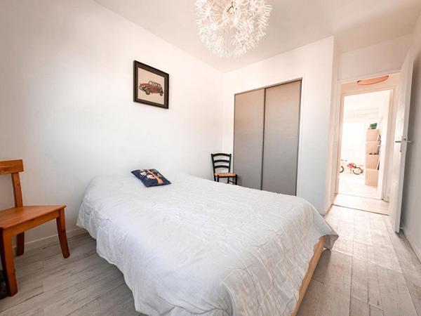 Appartement traversant de 80 m² - Dernier étage au coeur du Bourg de Saint-Herblain