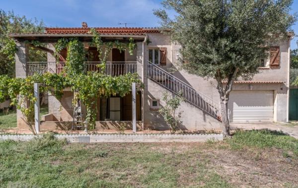 Vente Maison familiale type6 garage/cave Marseille 13ème   