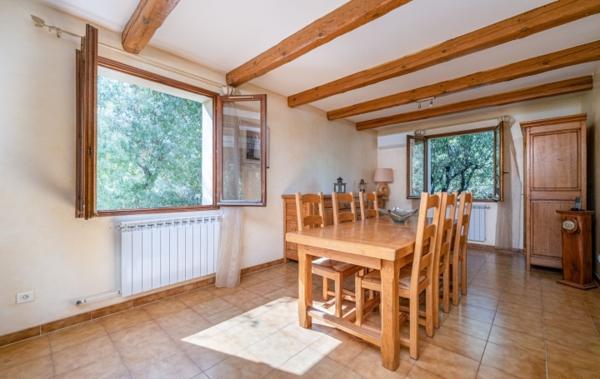 Vente Maison familiale type6 garage/cave Marseille 13ème   