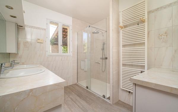 Vente Maison familiale type6 garage/cave Marseille 13ème   