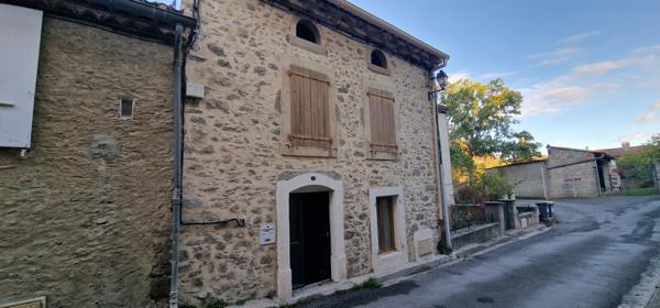 Couffoulens (11250) Maison 4 pièces a agencer de 110 m² et cour 20m²