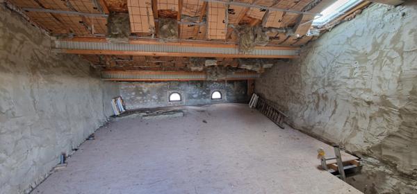 Couffoulens (11250) Maison 4 pièces a agencer de 110 m² et cour 20m²