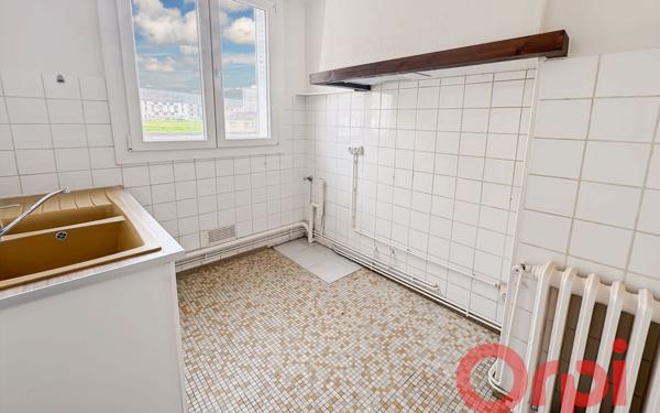 Appartement à vendre    3 pièces •  Saint-Amand-Montrond