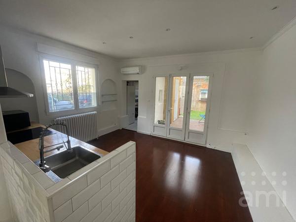 Talence Médoquine - Elégante maison en pierre avec studio indépendant.