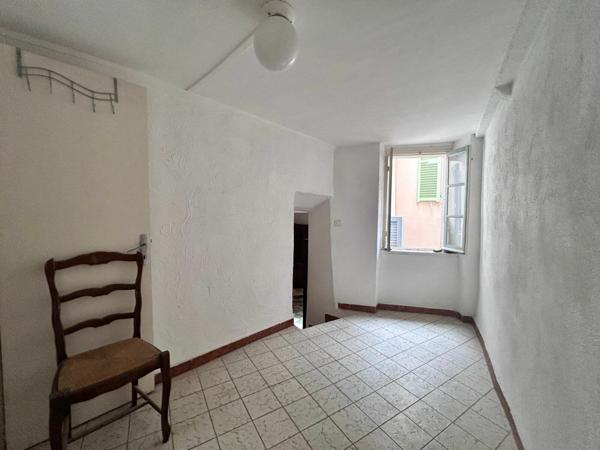 Appartement à vendre    3 pièces • 34,50 m2 Menton