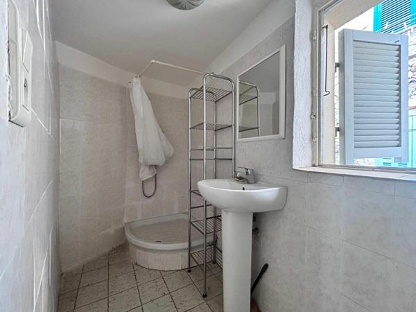 Appartement à vendre    3 pièces • 34,50 m2 Menton