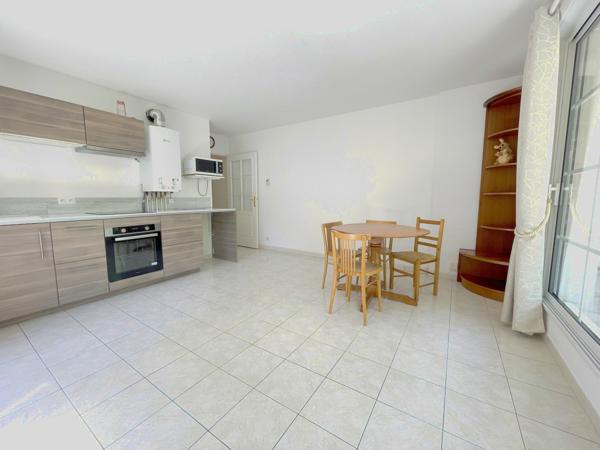 Montigny-le-Bretonneux (78180) Appartement 3 pièces 65m² utiles - TERRASSE 25m2 - Montigny le Bretonneux