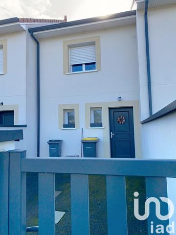 Maison 3 pièces de 61 m² à Artiguelouve (64230)