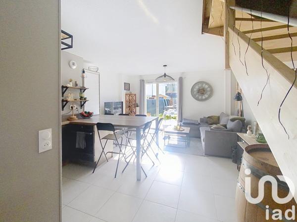 Maison 3 pièces de 61 m² à Artiguelouve (64230)