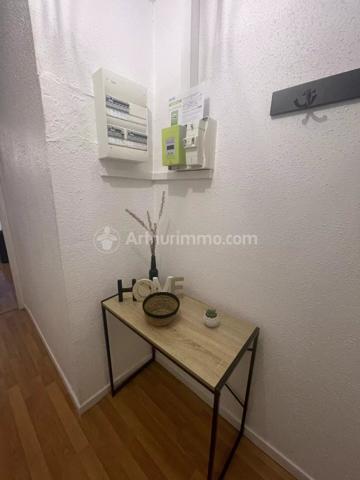 Location                                                      Appartement
                        
                     2 pièces                      44 m2                     à Montbéliard