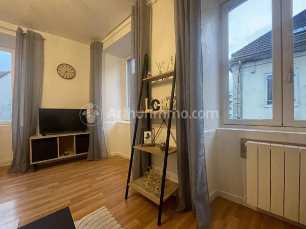 Location                                                      Appartement
                        
                     2 pièces                      44 m2                     à Montbéliard
