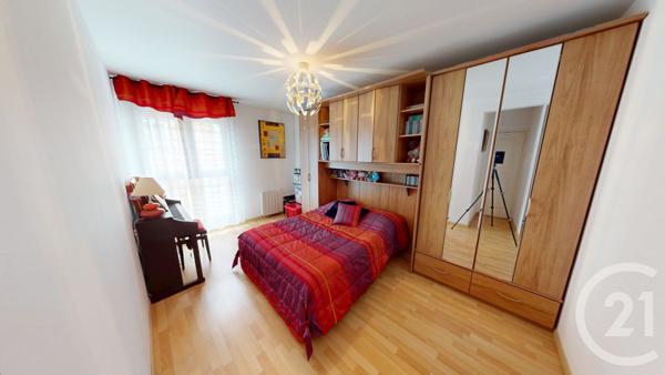 Appartement F4 à vendre  5 pièces - 86,20 m2 ST QUENTIN - 02