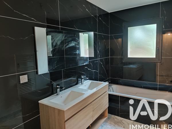 Maison à vendre 4 pièces 147 m² Montauban