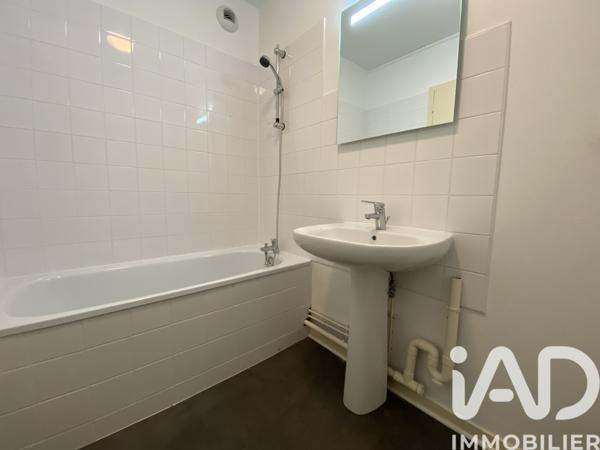 Location appartement 4 pièces 77 m² Quimper