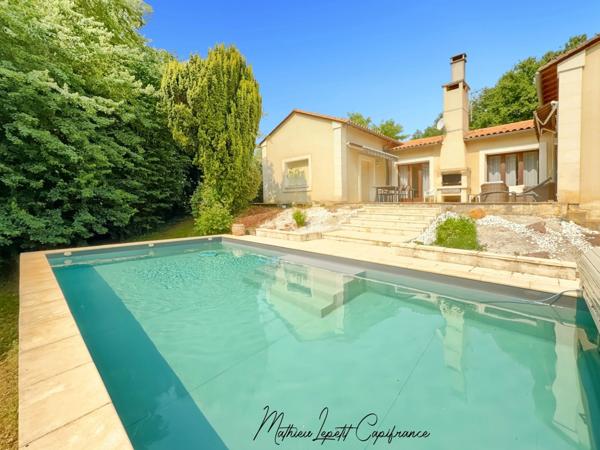 Maison à vendre 6 pièces COULOUNIEIX-CHAMIERS (24) 190 M2 sur terrain 5298 M2