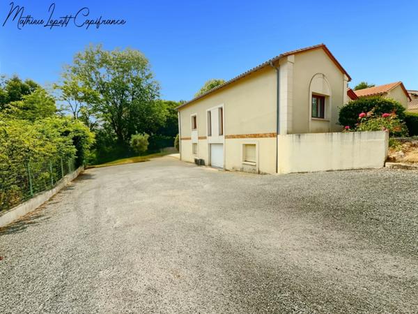 Maison à vendre 6 pièces COULOUNIEIX-CHAMIERS (24) 190 M2 sur terrain 5298 M2